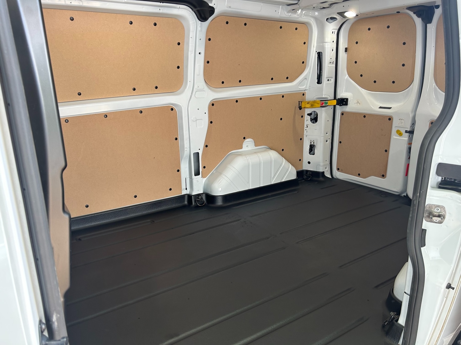 Used Ford Transit Custom 2022 for sale - 76946746: Photo 13