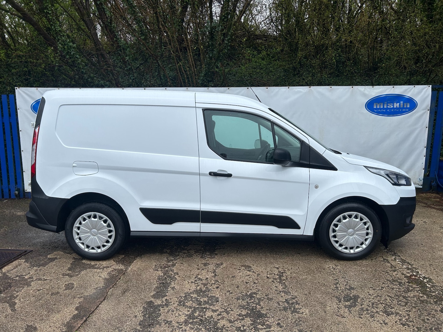 Used Ford Transit Connect 2023 for sale - 78121930: Photo 8