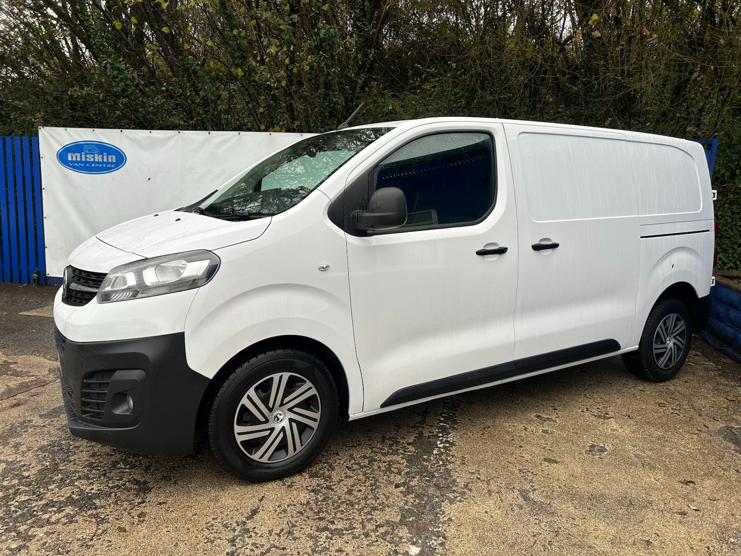 Used Vauxhall Vivaro 2022 for sale - 76719487: Photo 1