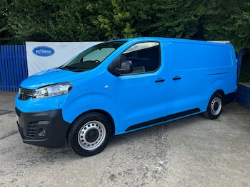 Vauxhall - Vivaro