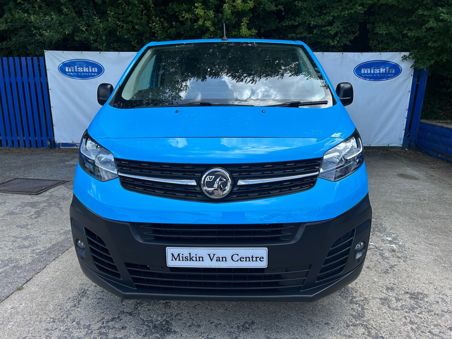 Used Vauxhall Vivaro 2022 for sale - 76384716: Photo 2