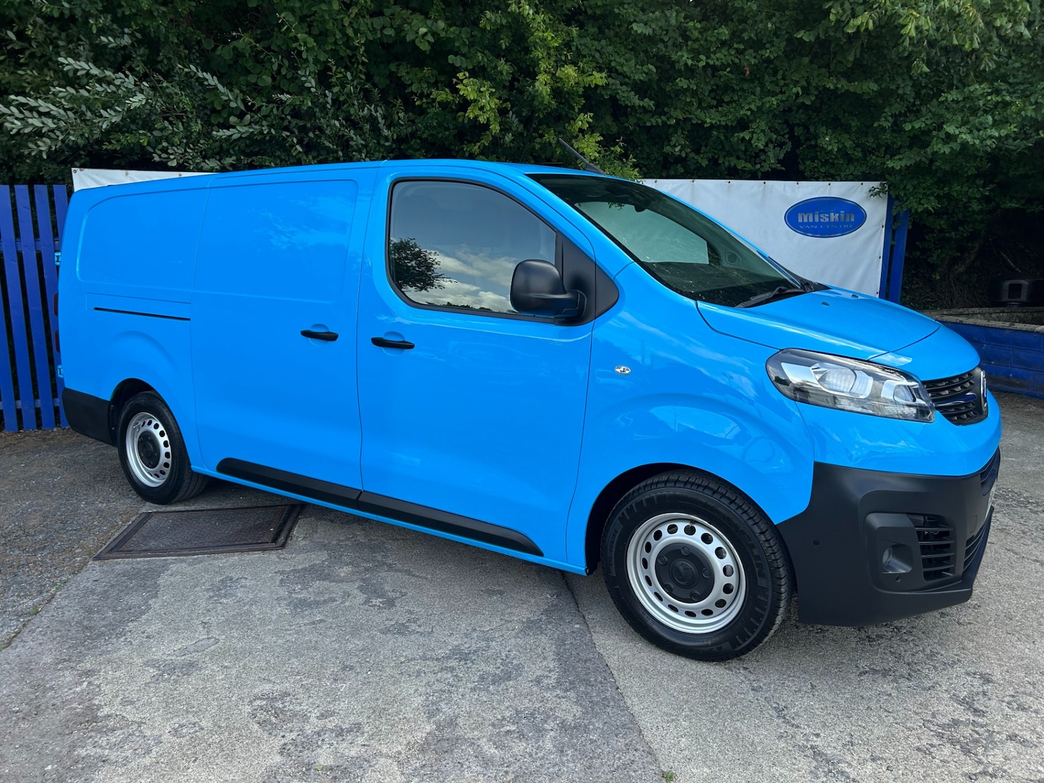 Used Vauxhall Vivaro 2022 for sale - 76384716: Photo 3
