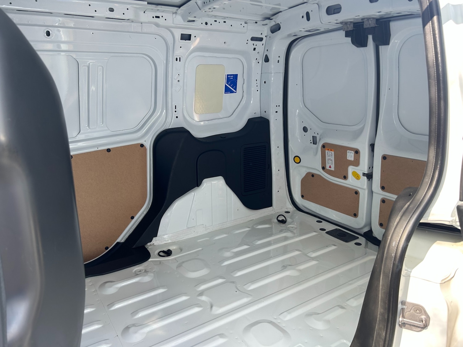 Used Ford Transit Connect 2023 for sale - 77974121: Photo 11