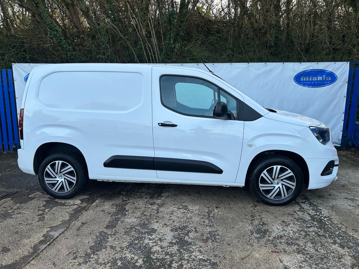 Used Vauxhall Combo 2020 for sale - 77045516: Photo 8