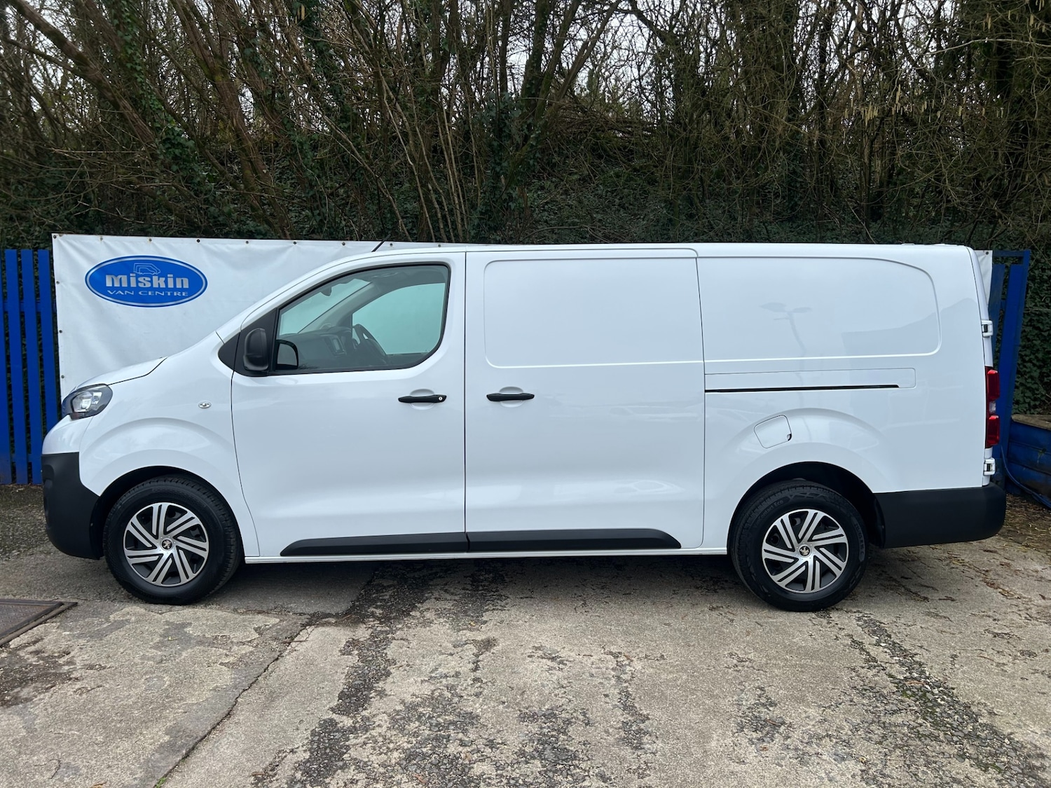 Used Peugeot Expert 2023 for sale - 77818053: Photo 8