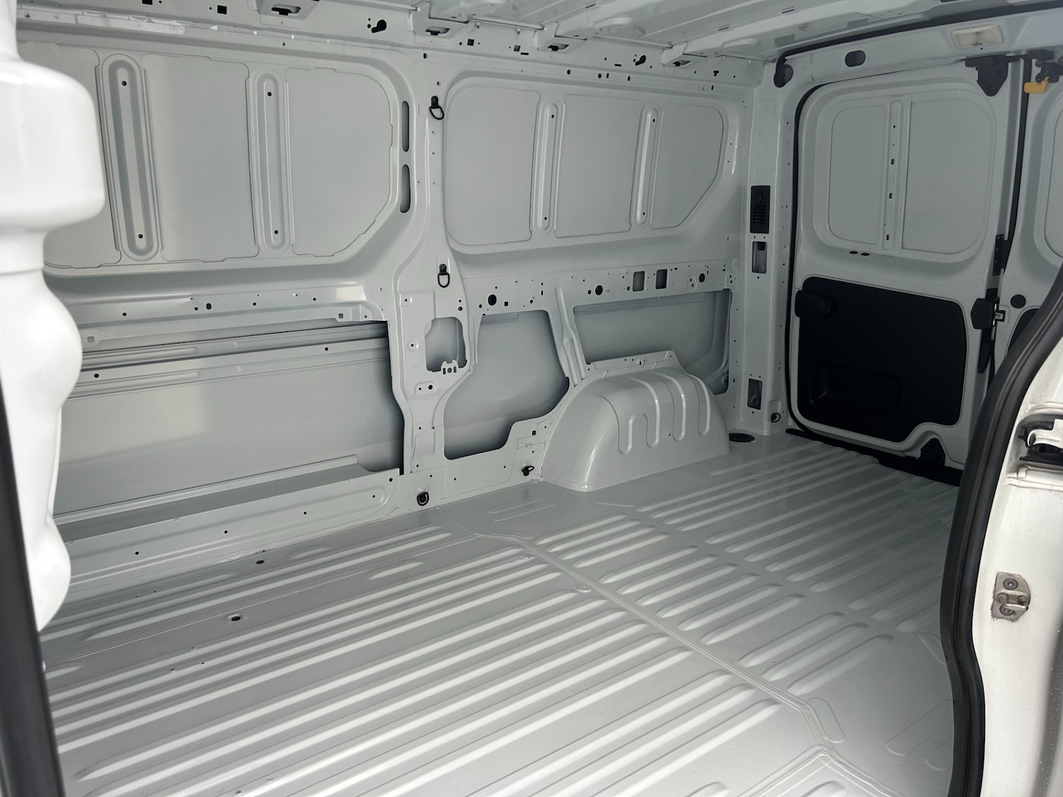 Used Nissan NV300 2021 for sale - 77762237: Photo 11