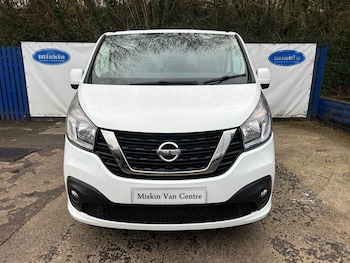 Used Nissan NV300 2021 for sale - 77762237: Photo