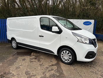 Used Nissan NV300 2021 for sale - 77762237: Photo