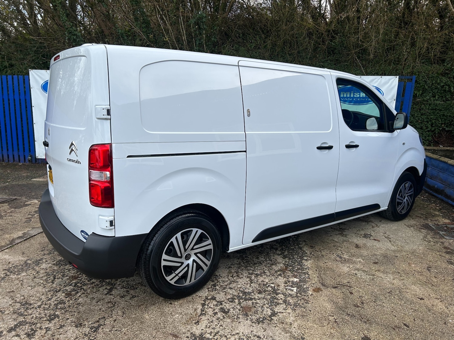 Used Citroen Dispatch 2022 for sale - 76958853: Photo 6