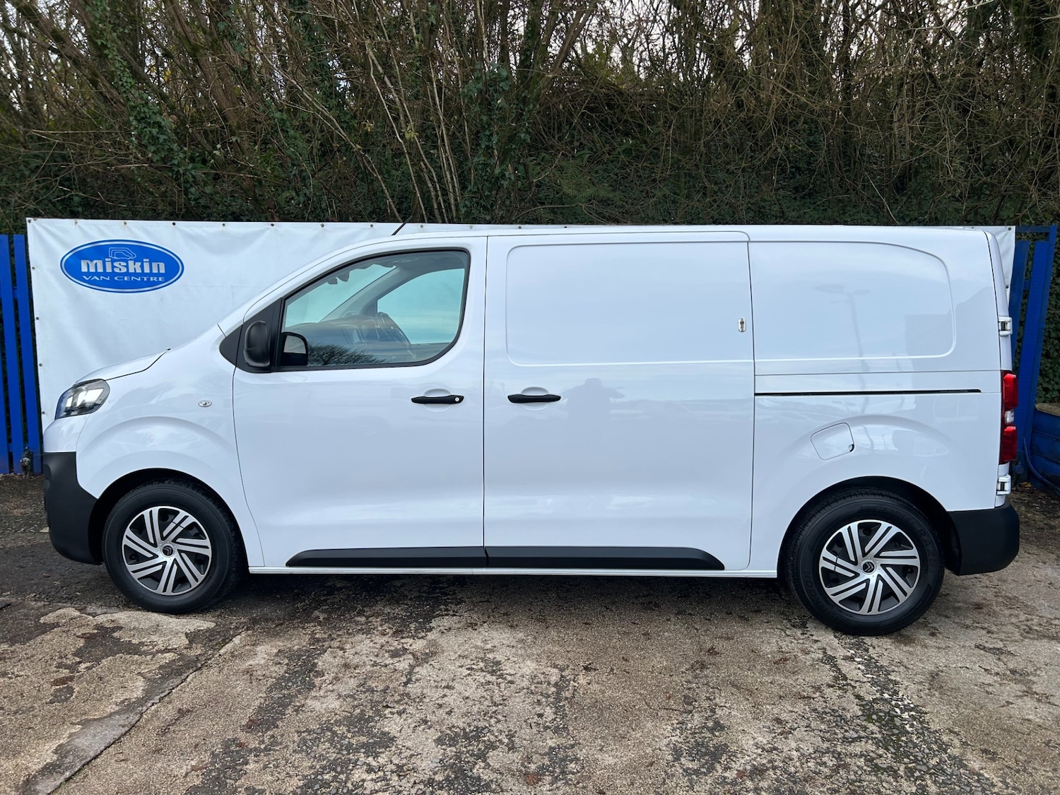 Used Citroen Dispatch 2022 for sale - 76958853: Photo 7