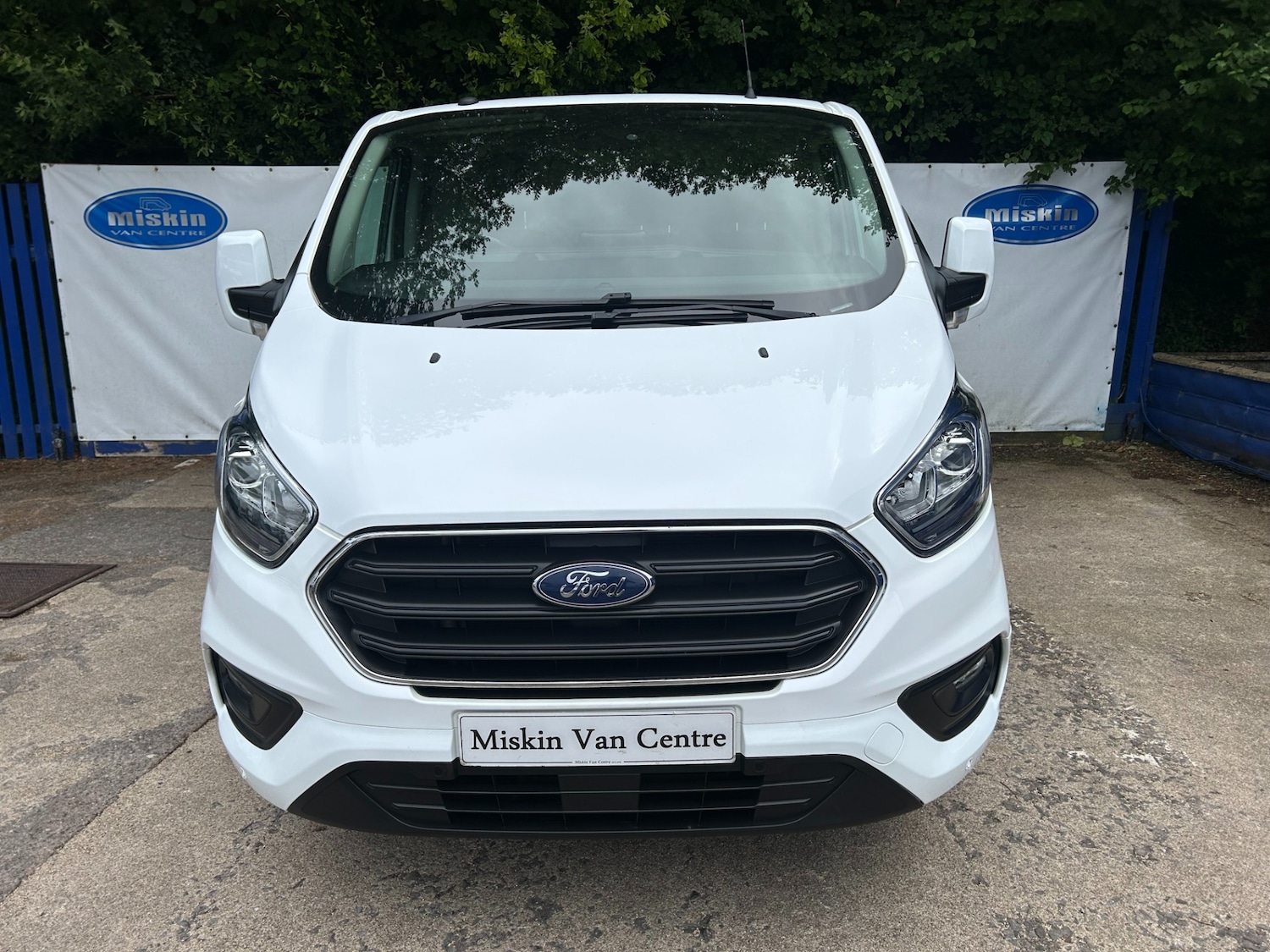Used Ford Transit Custom 2019 for sale - 76946681: Photo 2
