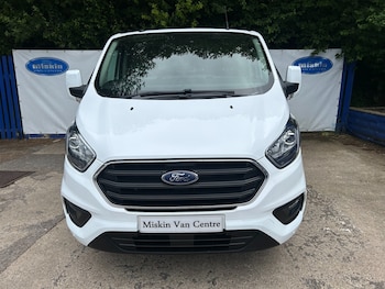 Used Ford Transit Custom 2019 for sale - 76946681: Photo