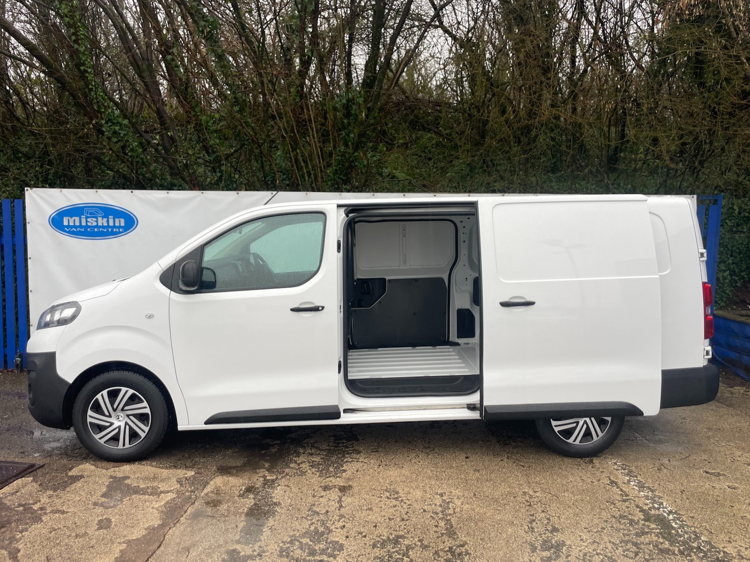 Used Vauxhall Vivaro 2020 for sale - 77234249: Photo 8