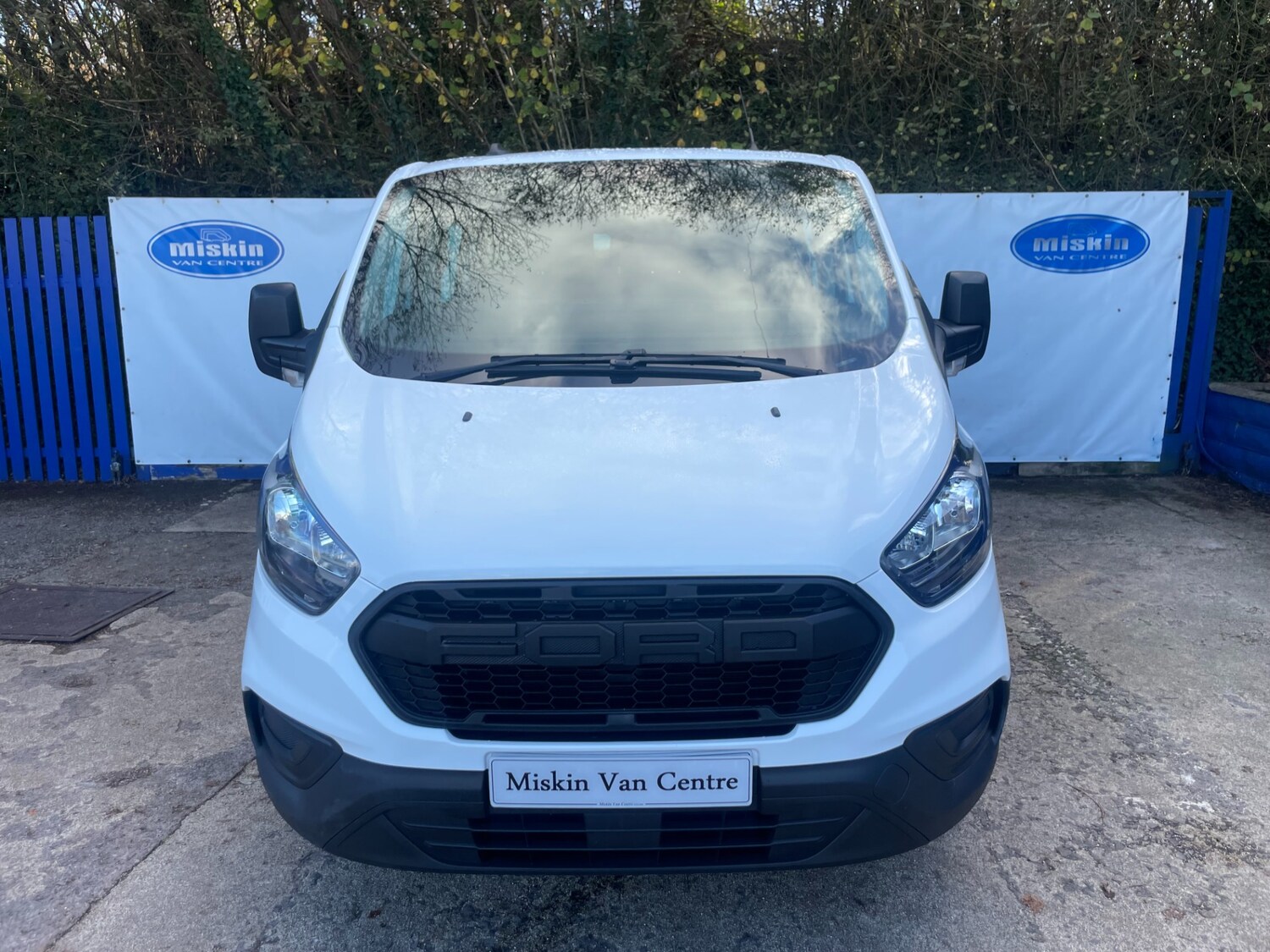 Used Ford Transit Custom 2023 for sale - 76600161: Photo 2