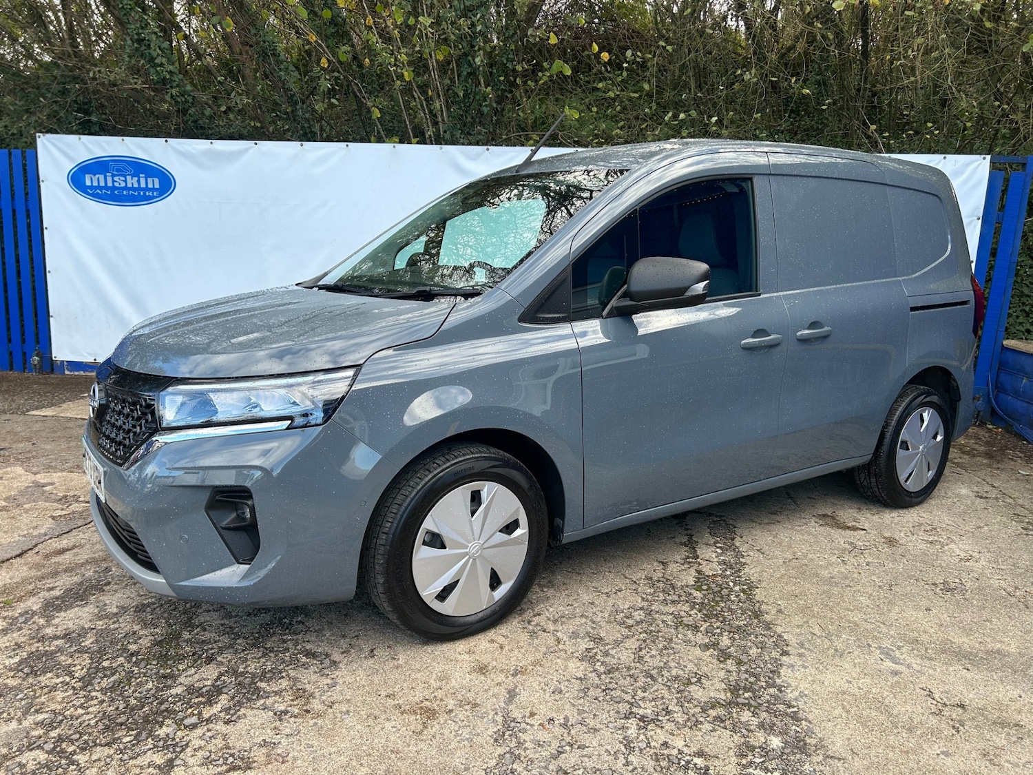 Used Nissan Other 2023 for sale - 76626060: Photo 1