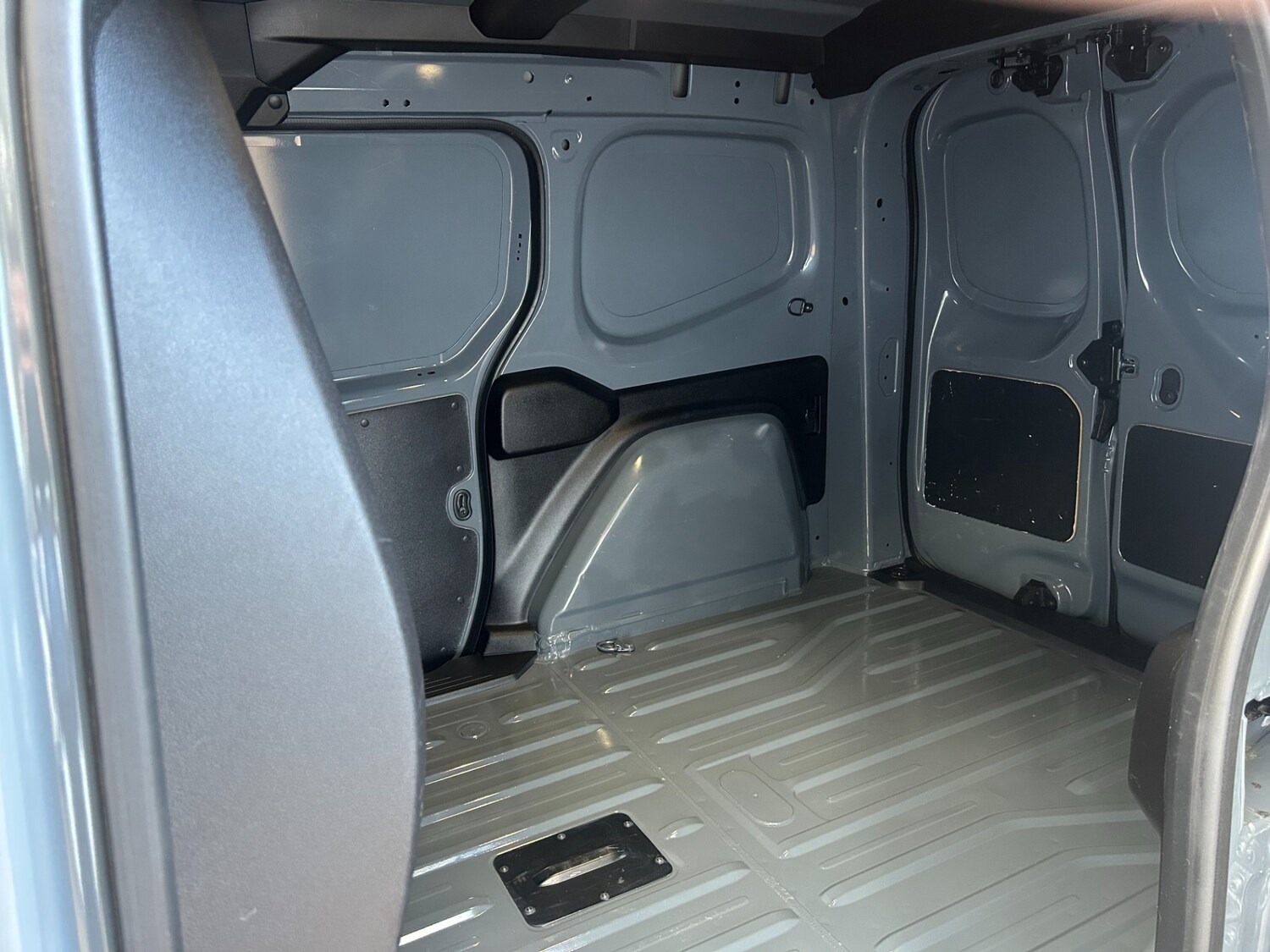 Used Nissan Other 2023 for sale - 76626060: Photo 11