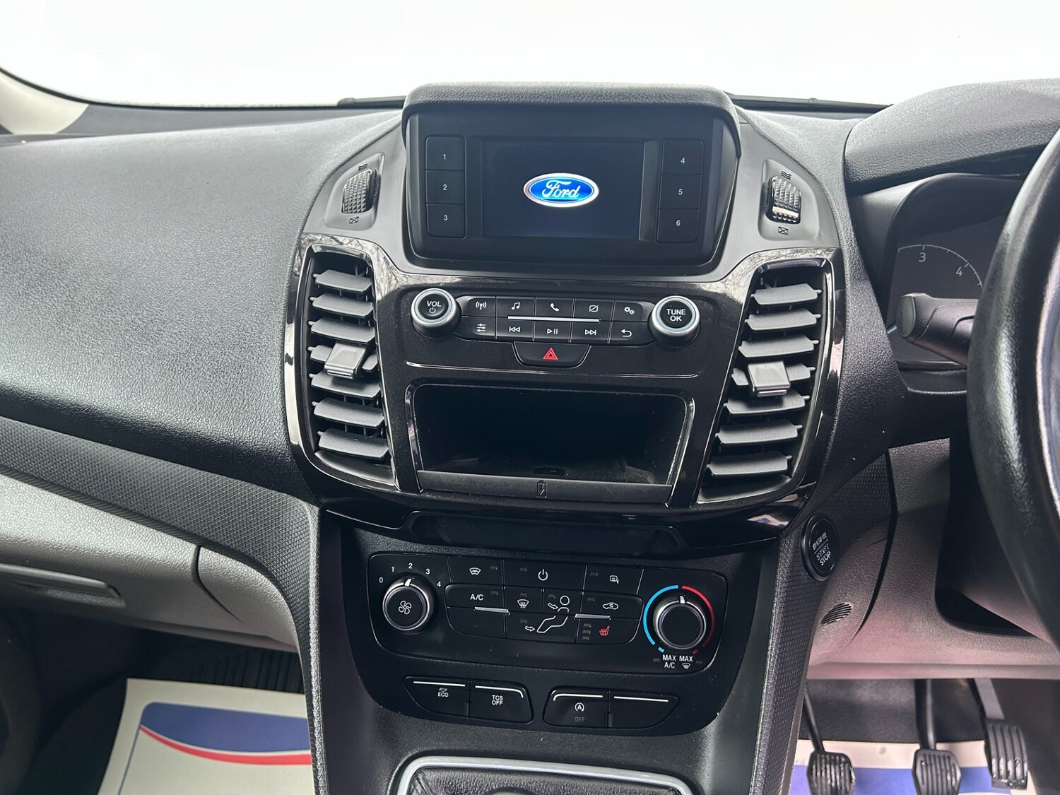 Used Ford Transit Connect 2019 for sale - 77446435: Photo 12