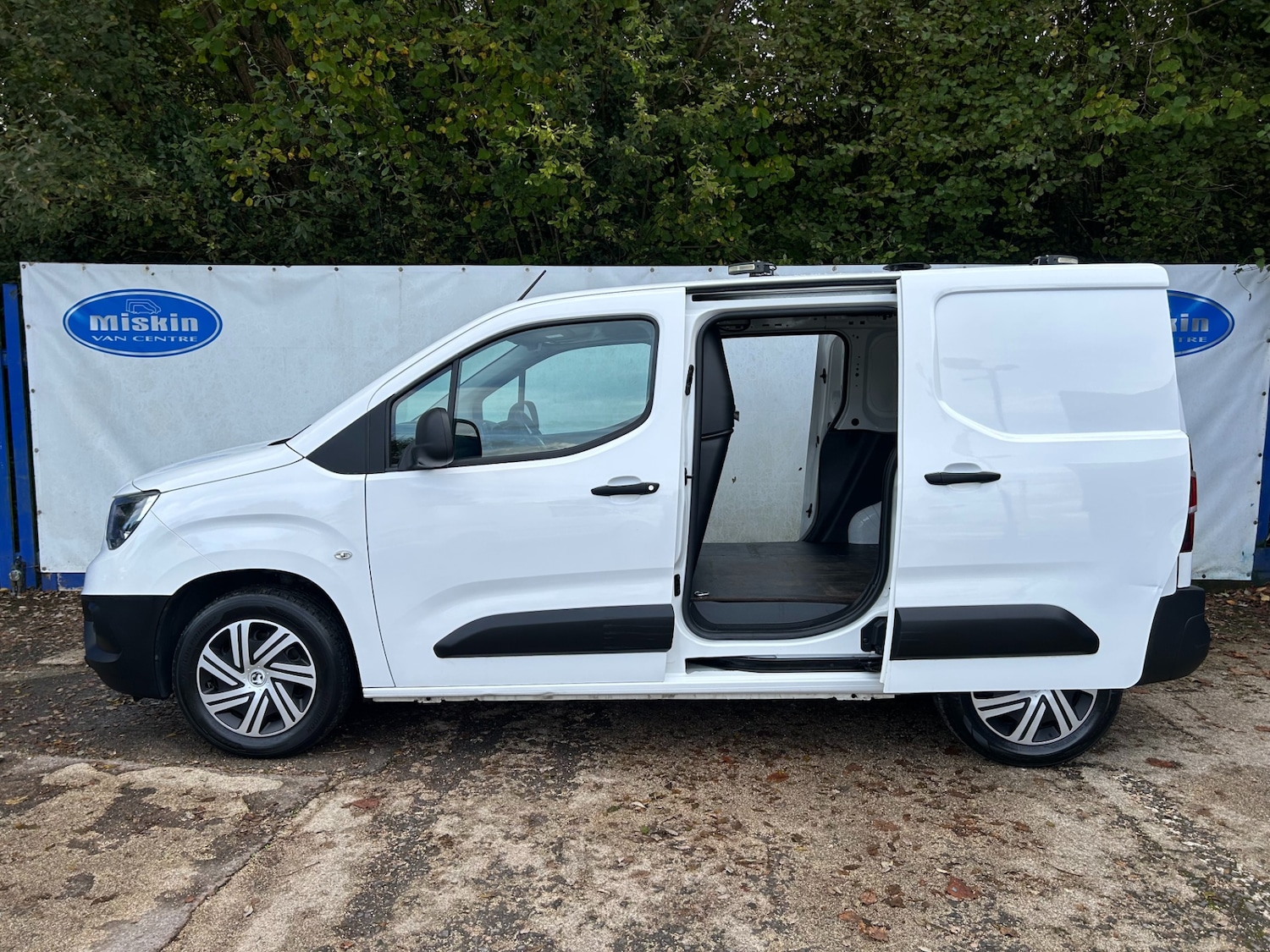 Used Vauxhall Combo 2019 for sale - 76413402: Photo 7