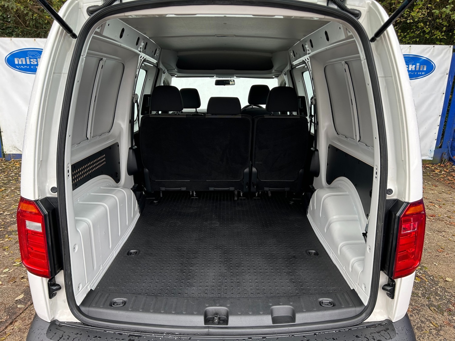 Used Volkswagen Caddy Maxi 2019 for sale - 76682692: Photo 11