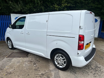 Used Vauxhall Vivaro 2023 for sale - 75893292: Photo