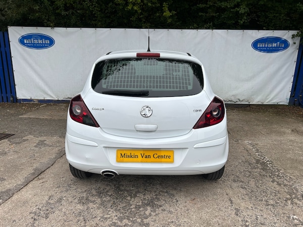 Used Vauxhall Corsa 2013 for sale - 76089209: Photo 5
