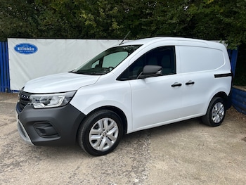2024 (24) - ML19 Blue dCi 95 Advance Van