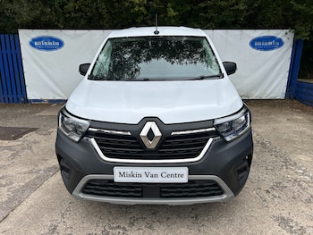 Used Renault Kangoo 2024 for sale - 76243360: Photo 2
