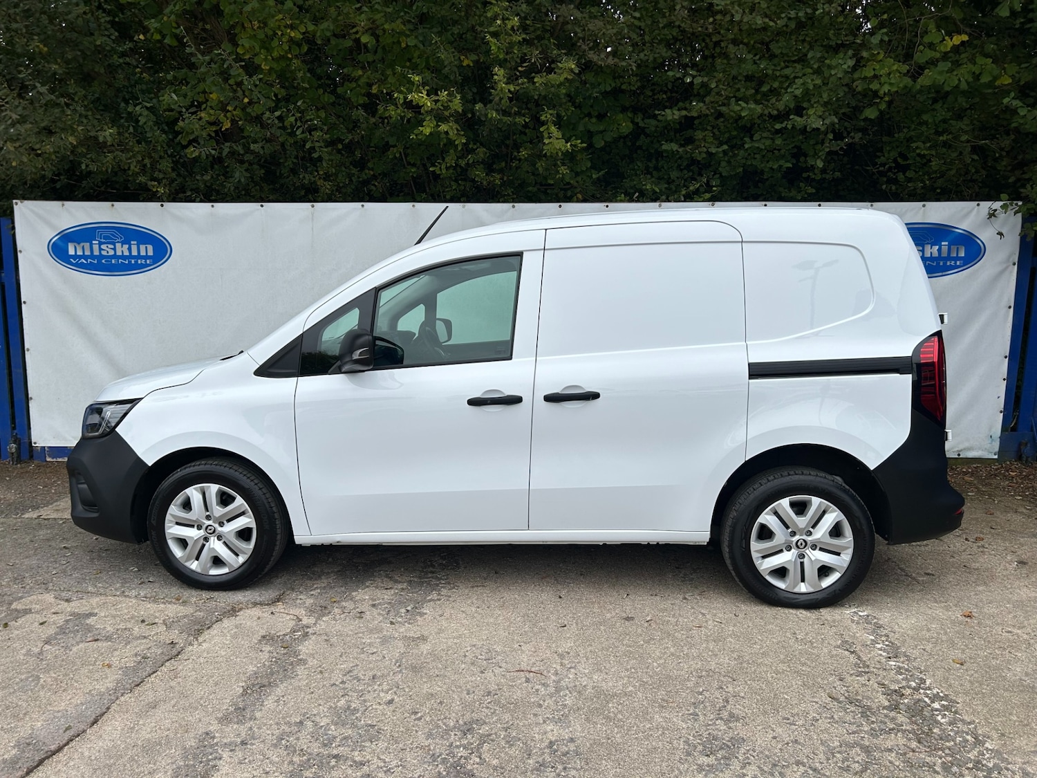 Used Renault Kangoo 2024 for sale - 76243360: Photo 7