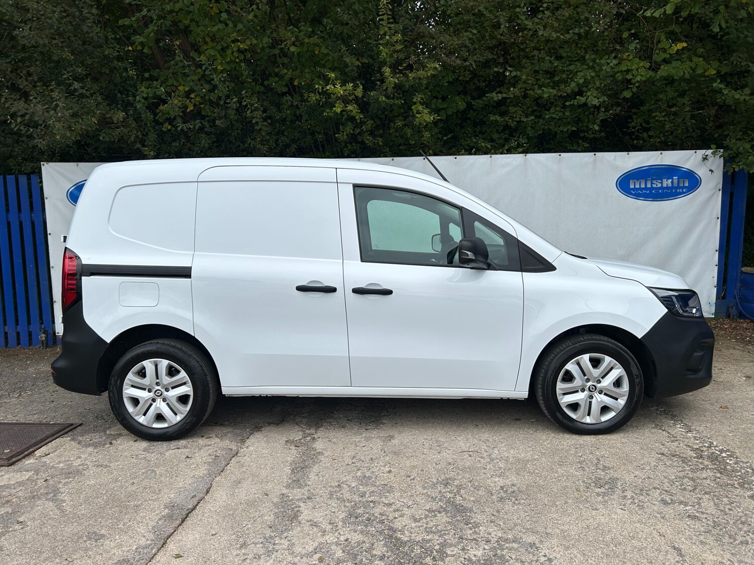 Used Renault Kangoo 2024 for sale - 76243360: Photo 8