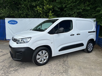 Used Citroen Berlingo 2020 for sale - 75440870: Photo