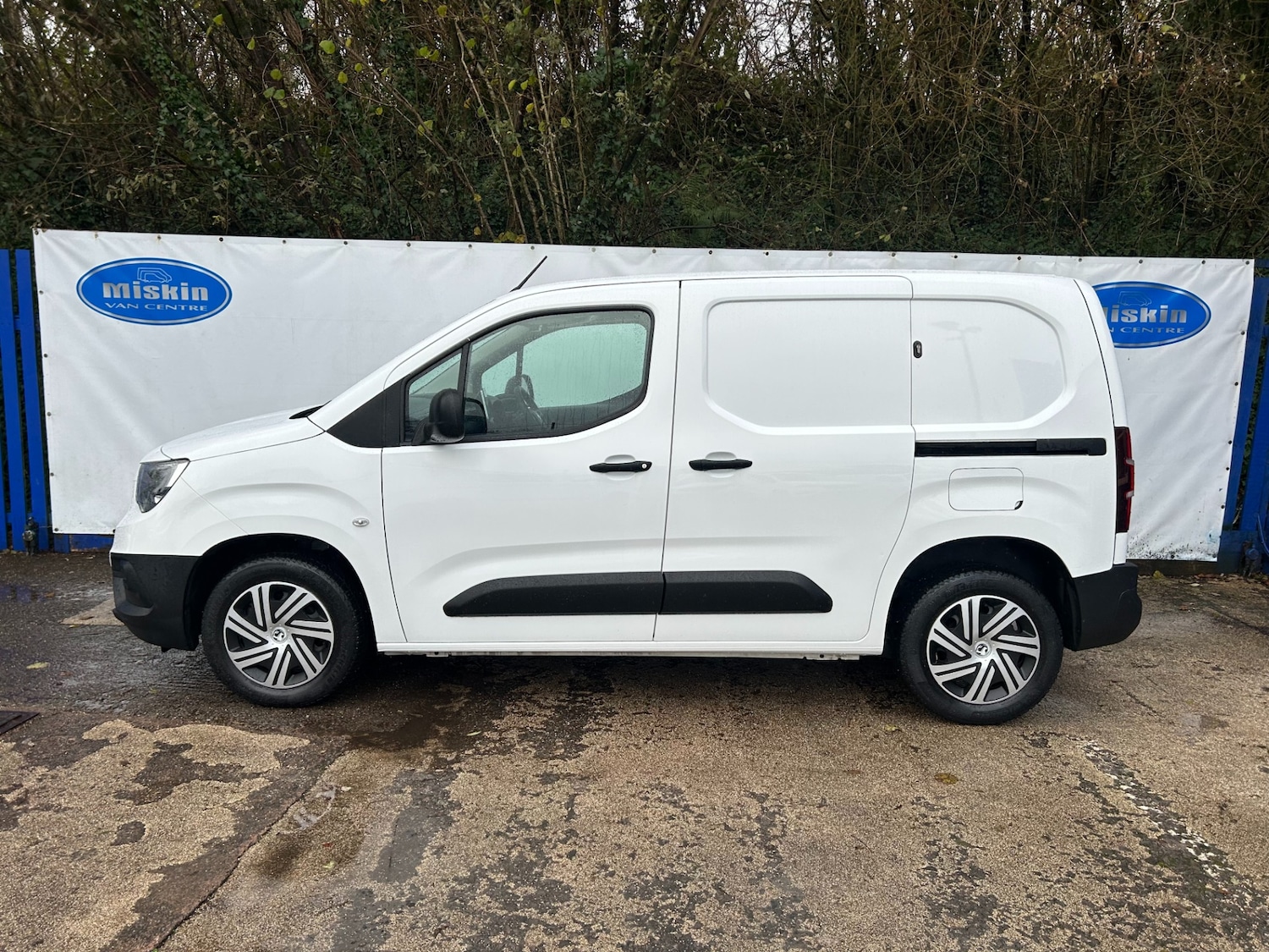 Used Vauxhall Combo 2021 for sale - 76736509: Photo 7