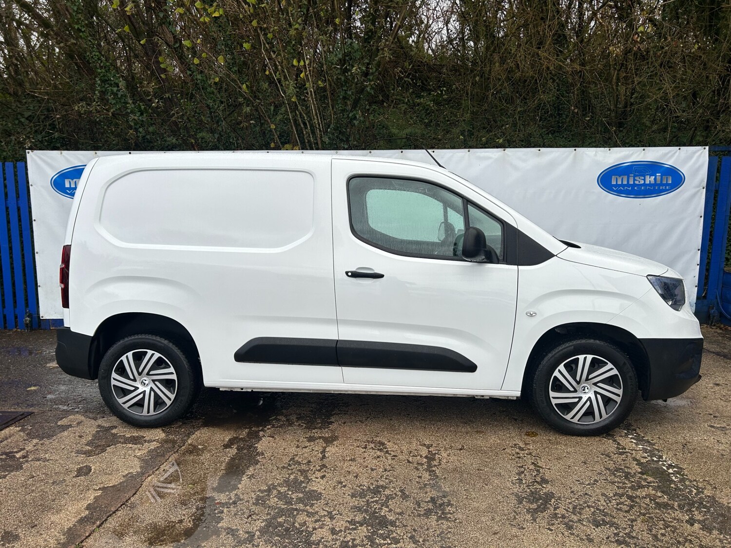 Used Vauxhall Combo 2021 for sale - 76736509: Photo 8