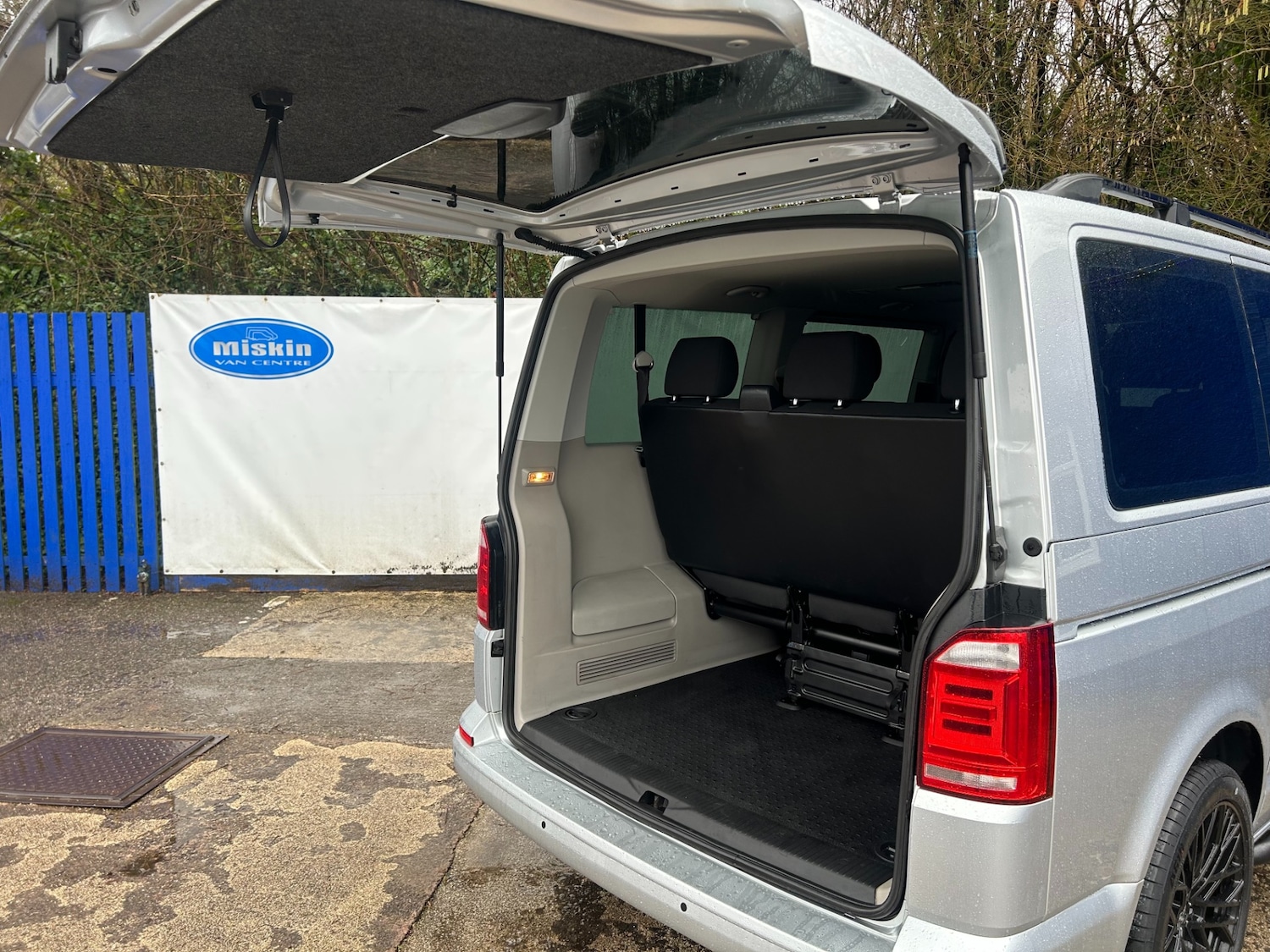 Used Volkswagen Transporter Shuttle 2019 for sale - 77616913: Photo 12