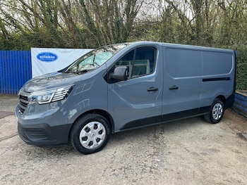 Renault Trafic feature image