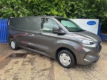 Used Ford Transit Custom 2024 for sale - 78778791: Photo