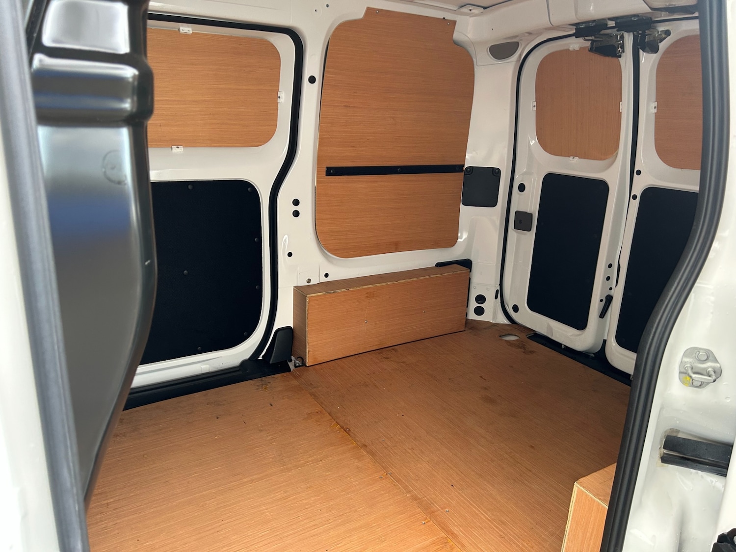 Used Nissan e-NV200 2021 for sale - 77024327: Photo 11