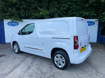 Used Toyota ProAce 2023 for sale - 79353439: Photo