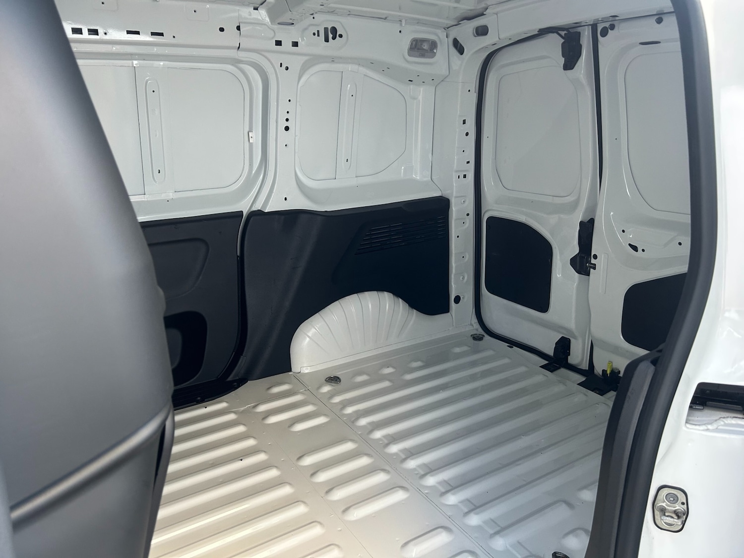 Used Peugeot Partner 2020 for sale - 76922126: Photo 11