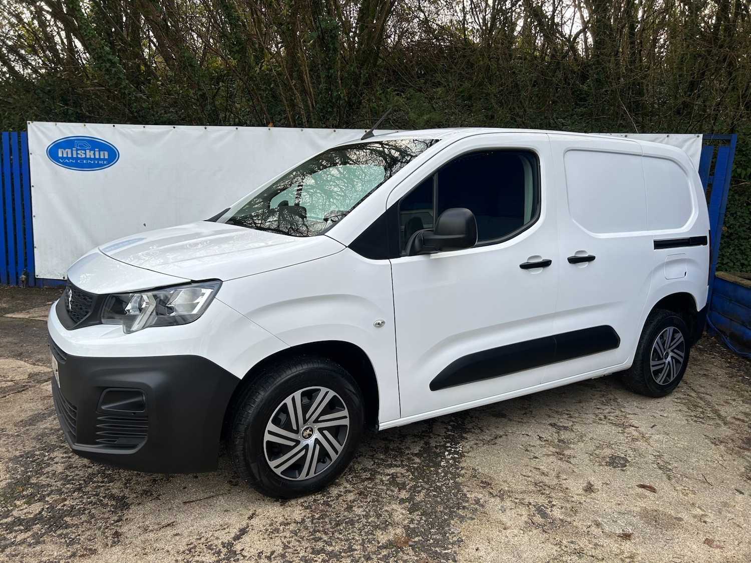 Used Peugeot Partner 2020 for sale - 76931576: Photo 1