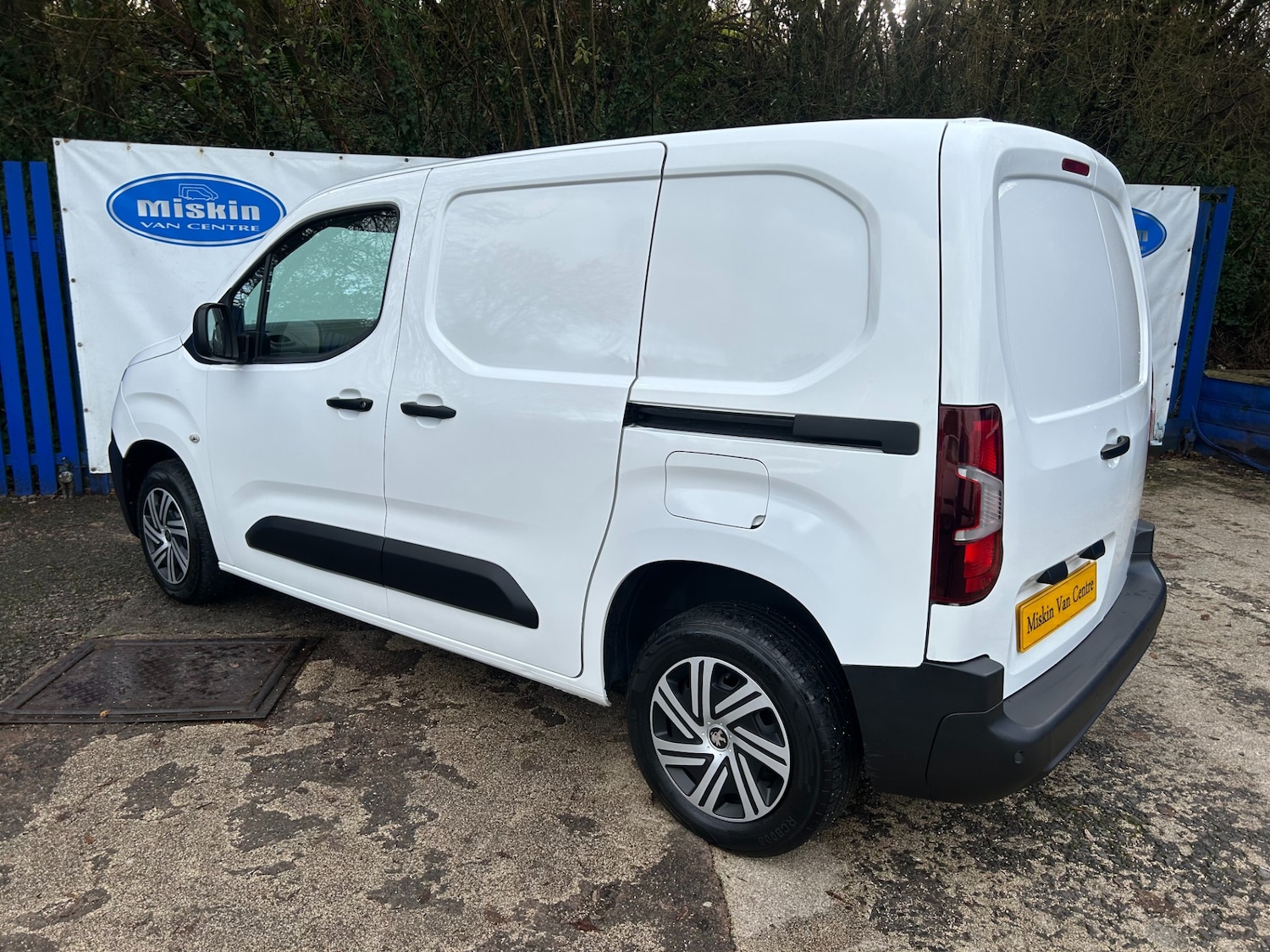 Used Peugeot Partner 2020 for sale - 76931576: Photo 4