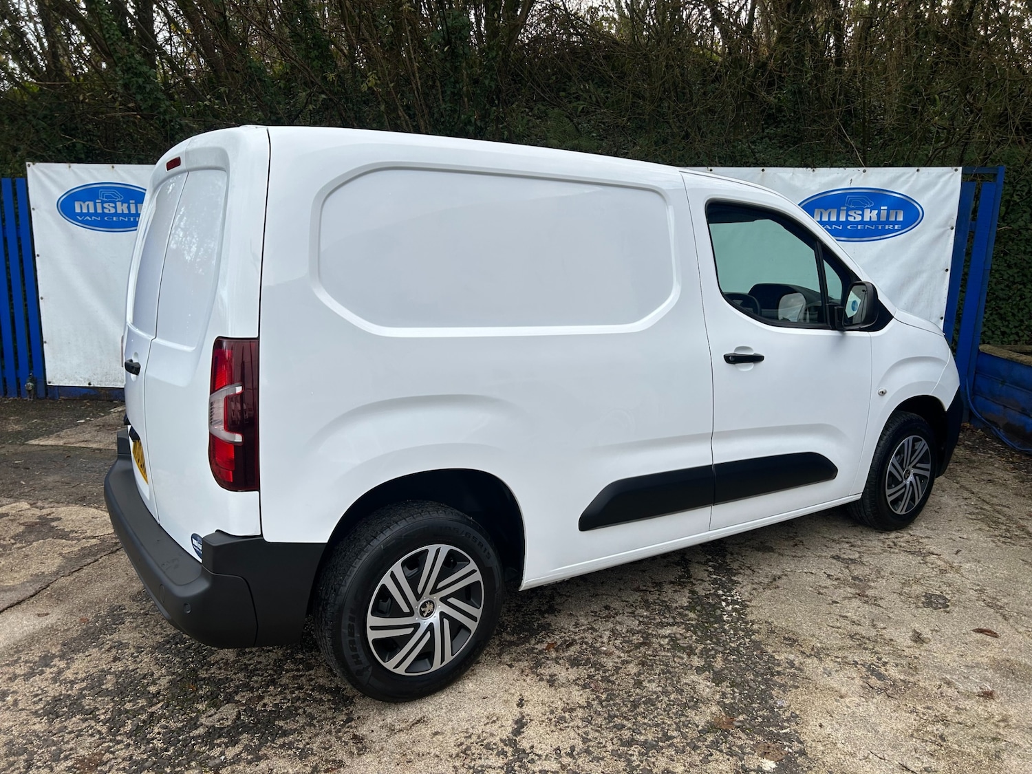 Used Peugeot Partner 2020 for sale - 76931576: Photo 6