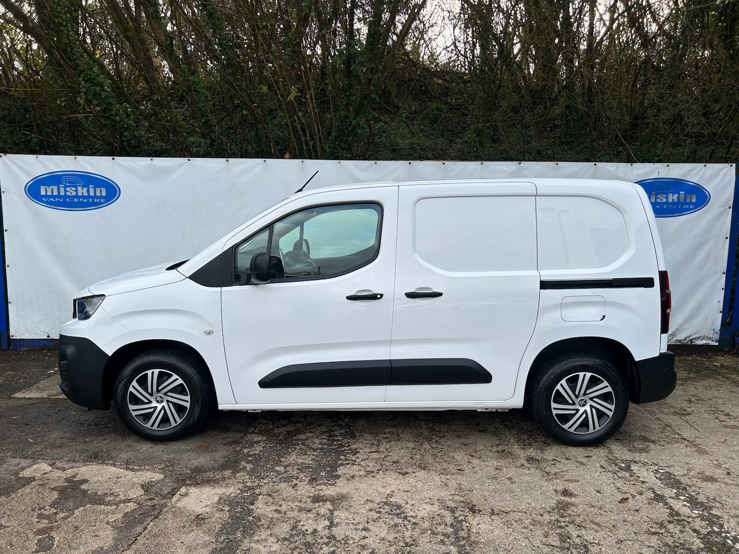 Used Peugeot Partner 2020 for sale - 76931576: Photo 7