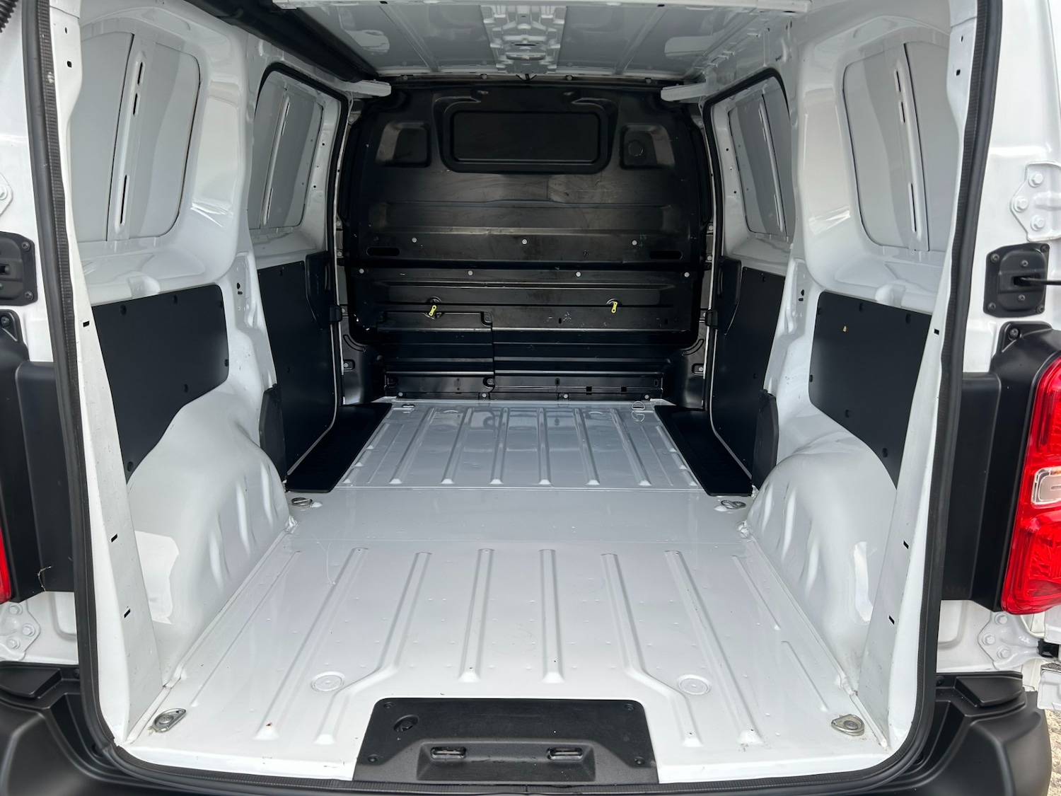 Used Peugeot Expert 2022 for sale - 76183860: Photo 10