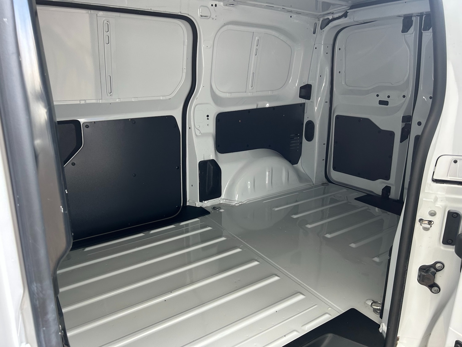 Used Peugeot Expert 2022 for sale - 76183860: Photo 11