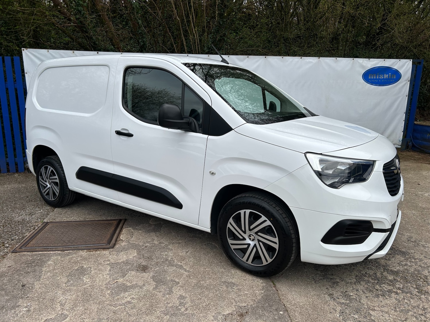 Used Vauxhall Combo 2020 for sale - 78094771: Photo 3