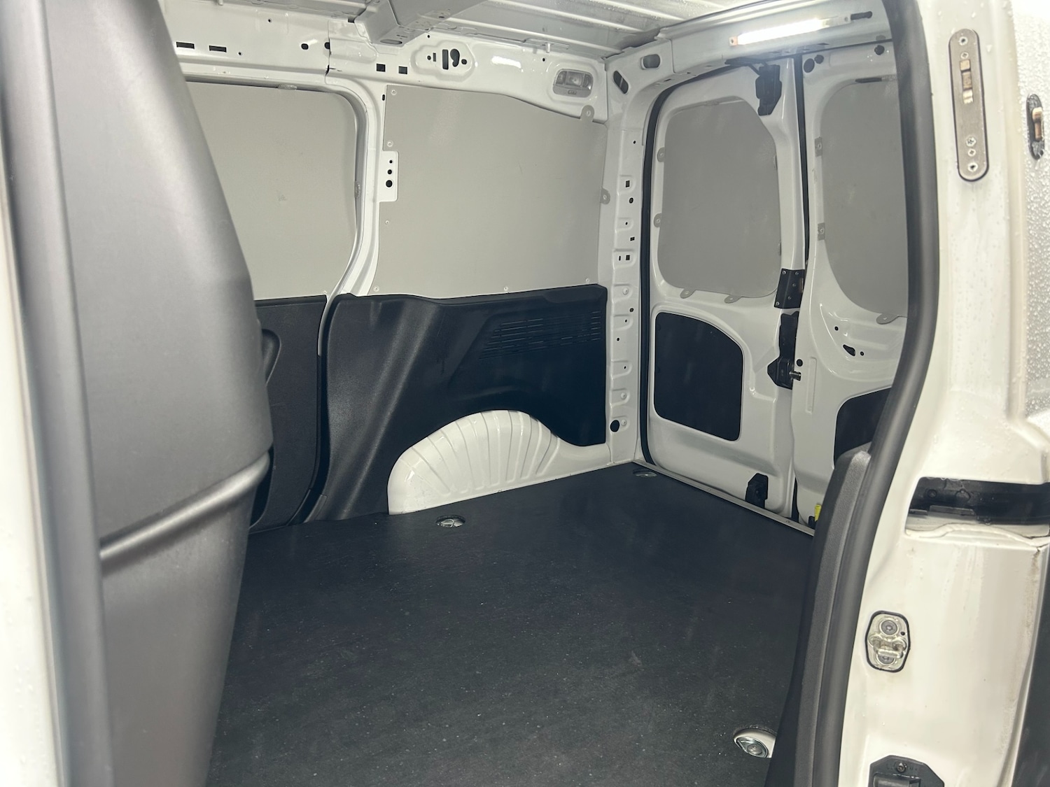 Used Vauxhall Combo 2020 for sale - 76663704: Photo 11