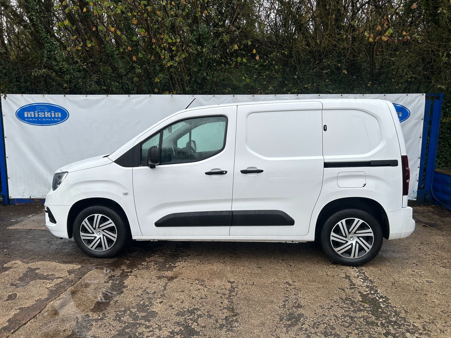 Used Vauxhall Combo 2020 for sale - 76663704: Photo 7