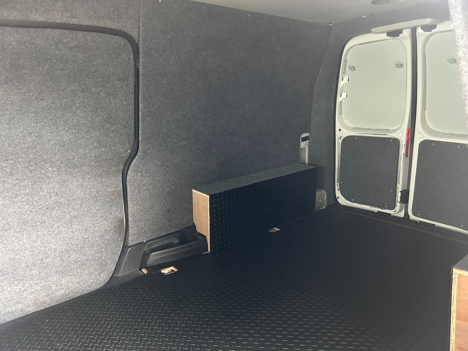 Used Volkswagen Caddy Maxi 2015 for sale - 76479984: Photo 11