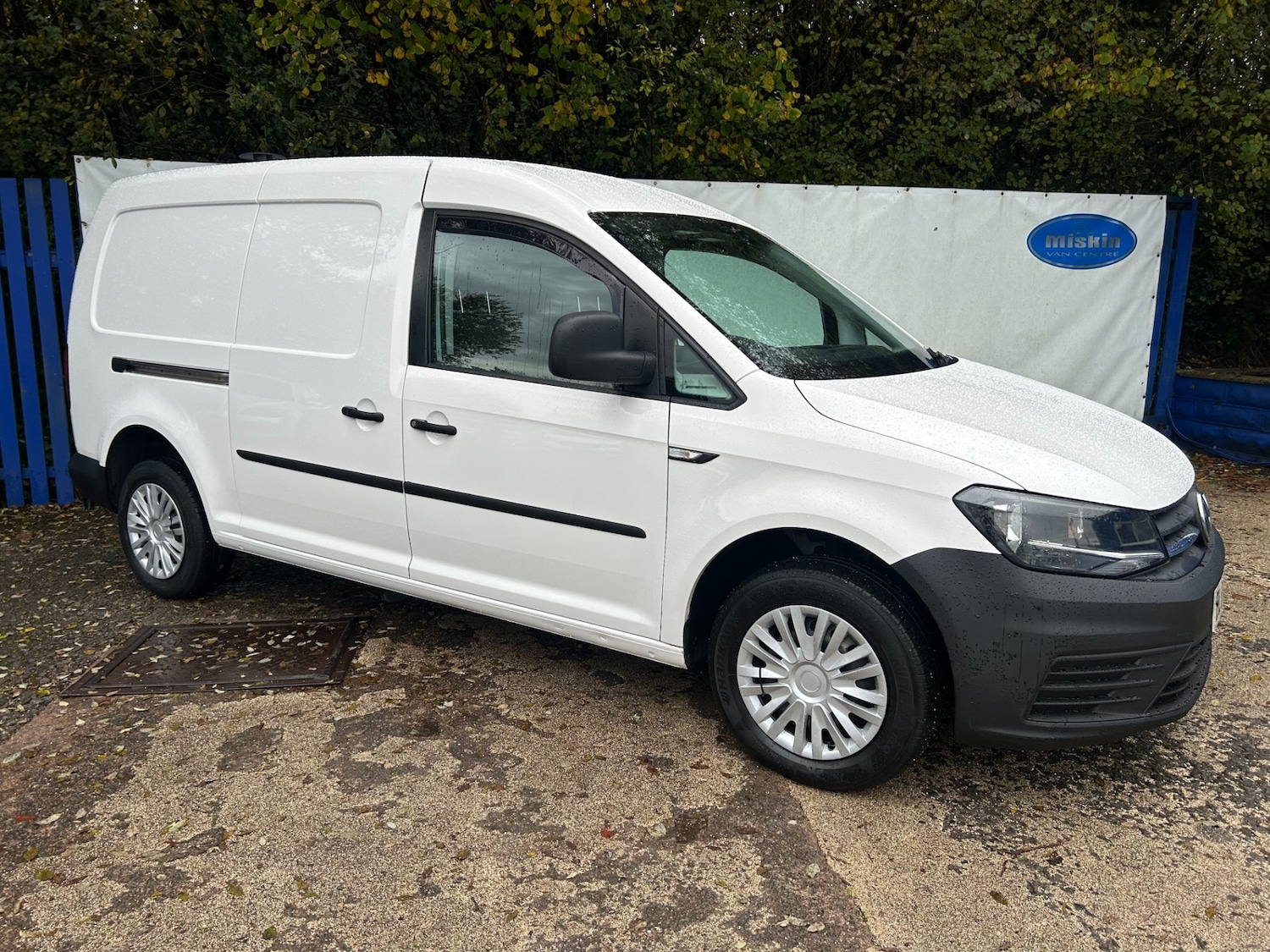 Used Volkswagen Caddy Maxi 2015 for sale - 76479984: Photo 3