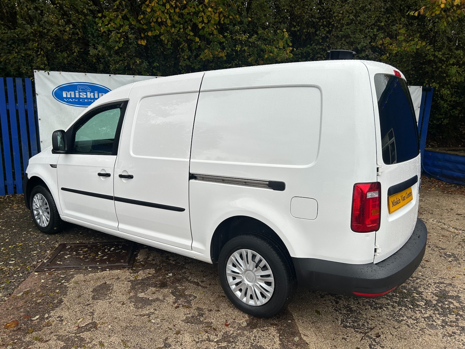 Used Volkswagen Caddy Maxi 2015 for sale - 76479984: Photo 4